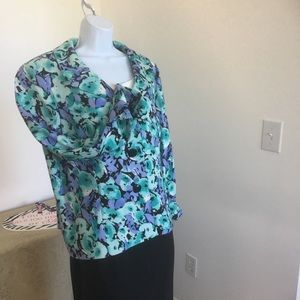 Le Suit 2piece Skirt Set